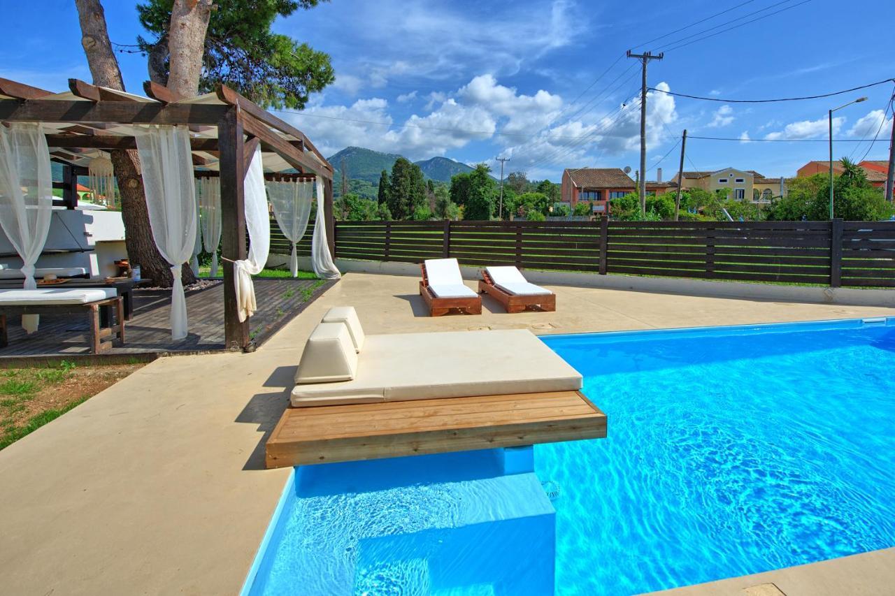 Beach Villa Christina By Posarellivillas Acharavi  Luaran gambar